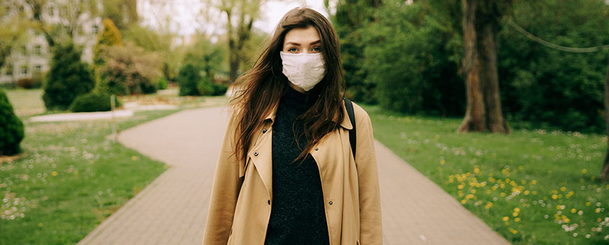 Las personas con dificultades respiratorias deben llevar mascarillas - adELA